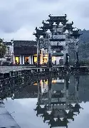 九游-徽州黑豹队对阵江汉鲸鲨队，篮球友谊赛爆冷，门将神扑救主——复盘值得玩味的简单介绍